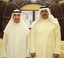 الكويت.. رئيس الوزراء يستقبل رئيس الفتوى والتشريع بمناسبة تعيينه في منصبه الجديد الكويت.. رئيس الوزراء يستقبل رئيس الفتوى والتشريع بمناسبة تعيينه في منصبه الجديد