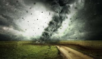 وكالة NOAA تطلق نموذجًا جديدًا للتنبؤ بالأعاصير
