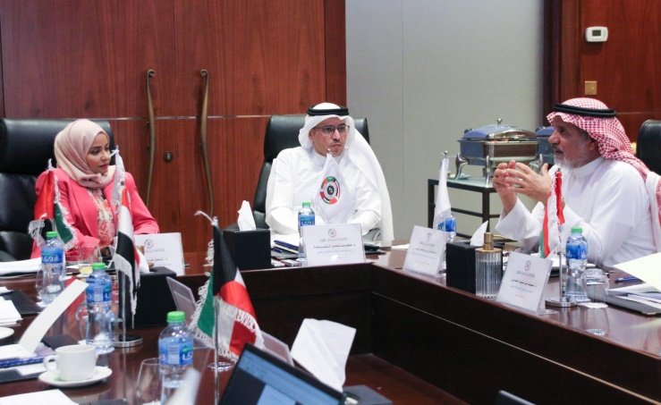 البحرين تستضيف اجتماع مجلس أمناء المركز العربي للبحوث التربوية البحرين تستضيف اجتماع مجلس أمناء المركز العربي للبحوث التربوية