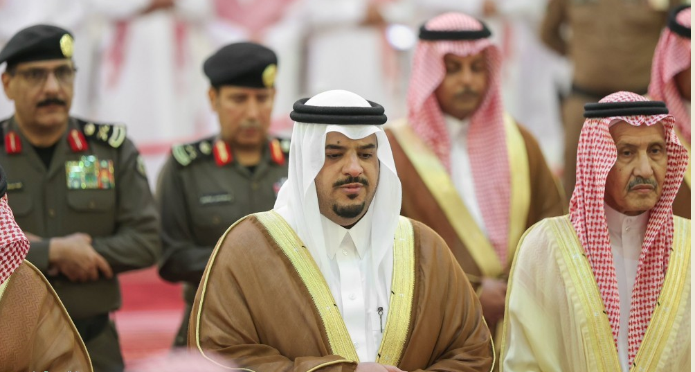 صلاة الميت على تركي بن محمد بن سعود الكبير آل سعود صلاة الميت على تركي بن محمد بن سعود الكبير آل سعود