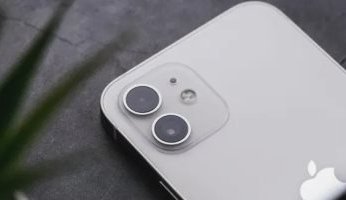 بالتفاصيل.. كيفية إضافة عناصر واجهة مستخدم إلى شاشة قفل iPhone بنظام iOS 16