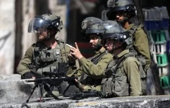 قوات الاحتلال الإسرائيلي تحاصر مسجداً في مخيم "جنين"