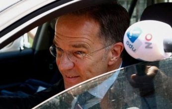 رئيس وزراء إحدى الدول الأوروبية يعتزم اعتزال السياسة.. فما القصة؟