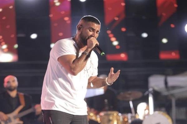 أحمد سعد يبهر الجماهير في حفله الغنائي بمهرجان قرطاج الدولي أحمد سعد يبهر الجماهير في حفله الغنائي بمهرجان قرطاج الدولي