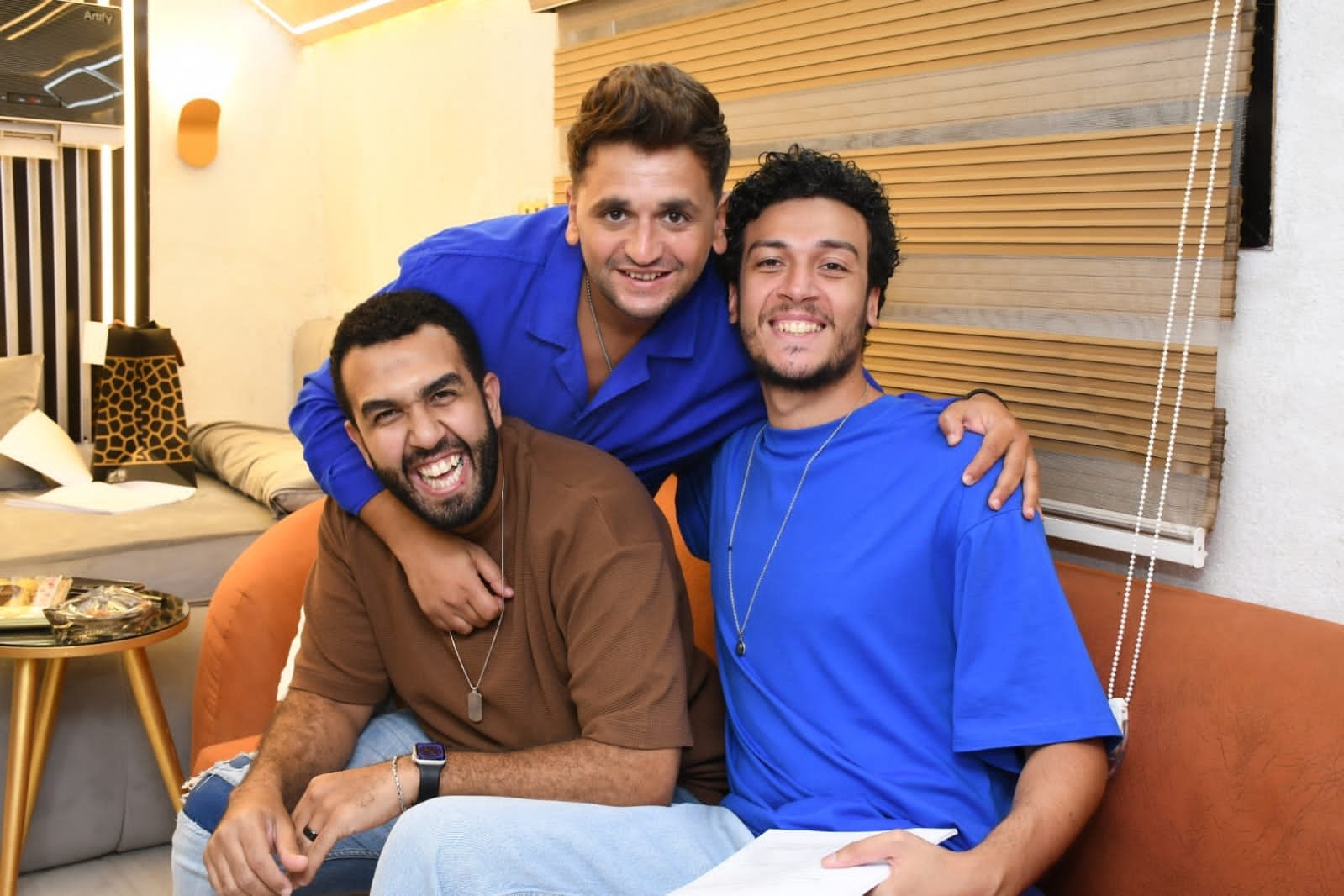 بالصور: مصطفى خاطر وكريم محمود عبد العزيز يبدأن تصوير "البيت بيتي 2" بالصور: مصطفى خاطر وكريم محمود عبد العزيز يبدأن تصوير "البيت بيتي 2"
