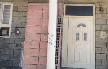 جريمة بشعة.. عراقي يقتل زوجته أمام مرأى أطفالها