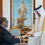 أمير قطر يتسلم أوراق اعتماد أربعة سفراء جدد لدى الدولة 5 khaligyoun78396
