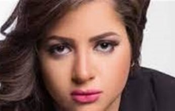 الفنانة المصرية منى فاروق تعلن اعتزال التمثيل والسوشيال ميديا.. فما القصة؟