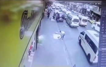 بالفيديو.. لحظة حدوث انفجار غامض يشق الأرض بجنوب أفريقيا