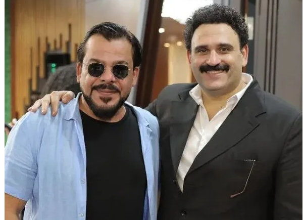 منذر رياحنة يُشوق الجمهور لعمل فني جديد مع أكرم حسني منذر رياحنة يُشوق الجمهور لعمل فني جديد مع أكرم حسني