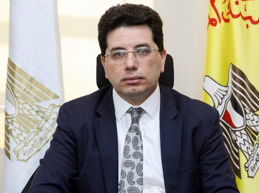 المركزي المصري: بطاقات «ميزة» شهدت تطورًا كبيرًا منذ عام 2019 المركزي المصري: بطاقات «ميزة» شهدت تطورًا كبيرًا منذ عام 2019