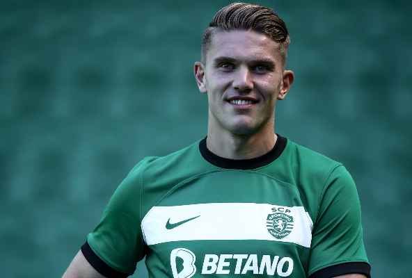 مقابل 20 مليون يورو.. سبورتنج لشبونة يعلن انضمام المهاجم جيوكيرس مقابل 20 مليون يورو.. سبورتنج لشبونة يعلن انضمام المهاجم جيوكيرس