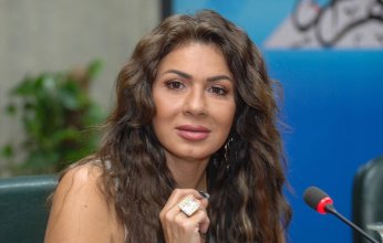 نجلاء بدر تنشر صورة جديدة لها من العلمين الجديدة