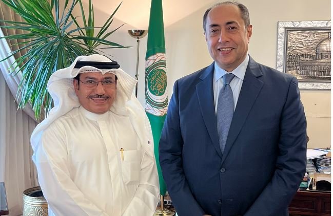 تكريم الوزير مفوض ماجد المطيري بمقر الأمانة العامة لجامعة الدول العربية بمناسبه انتهاء فترة عمله تكريم الوزير مفوض ماجد المطيري بمقر الأمانة العامة لجامعة الدول العربية بمناسبه انتهاء فترة عمله