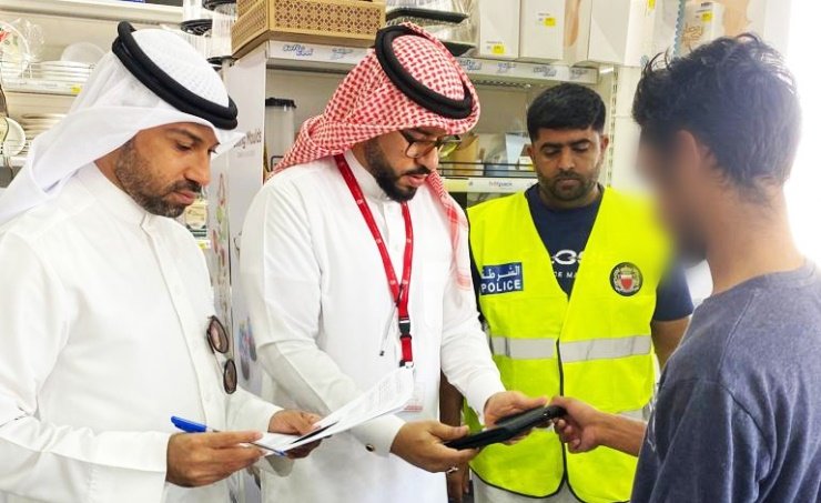 هيئة تنظيم سوق العمل بالبحرين تنفذ حملات تفتيشية في العاصمة والجنوبية والمحرق هيئة تنظيم سوق العمل بالبحرين تنفذ حملات تفتيشية في العاصمة والجنوبية والمحرق