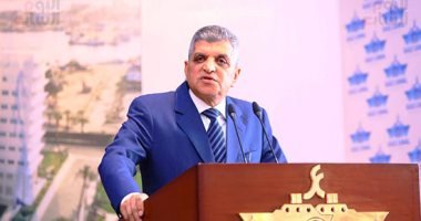 رئيس قناة السويس بمصر: تعاملنا باحترافية مع عطل ناقلتين وعودة الملاحة خلال ساعات رئيس قناة السويس بمصر: تعاملنا باحترافية مع عطل ناقلتين وعودة الملاحة خلال ساعات