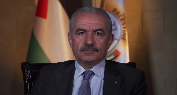 اشتية يرحب بتعيين السعودية سفيراً لها في فلسطين اشتية يرحب بتعيين السعودية سفيراً لها في فلسطين