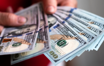 مفاجأة بأسعار الدولار في السوق السوداء بسوريا.. اليوم الأربعاء