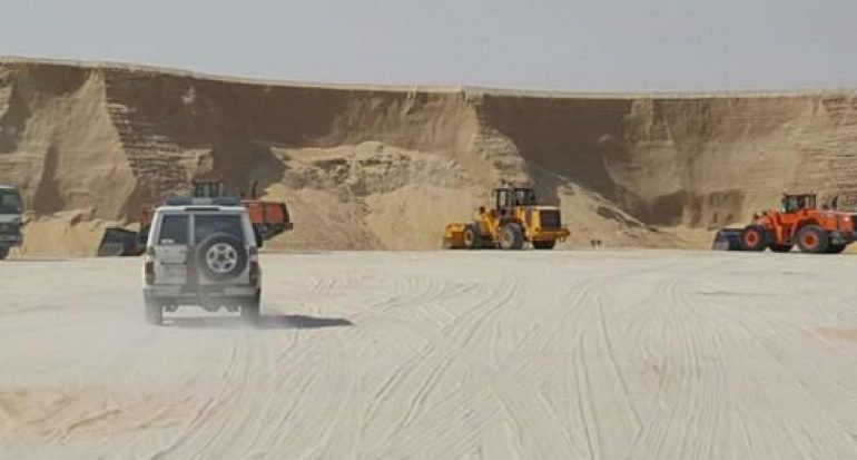 السعودية.. القبض على 21 شخصًا لاستغلالهم الرواسب دون ترخيص بـ3 مناطق بالمملكة السعودية.. القبض على 21 شخصًا لاستغلالهم الرواسب دون ترخيص بـ3 مناطق بالمملكة