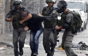 الاحتلال الإسرائيلي يعتقل 12 فلسطينياً في الضفة الغربية