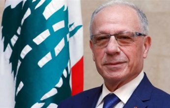 تفاصيل خطيرة بشأن محاولة اغتيال وزير الدفاع اللبناني