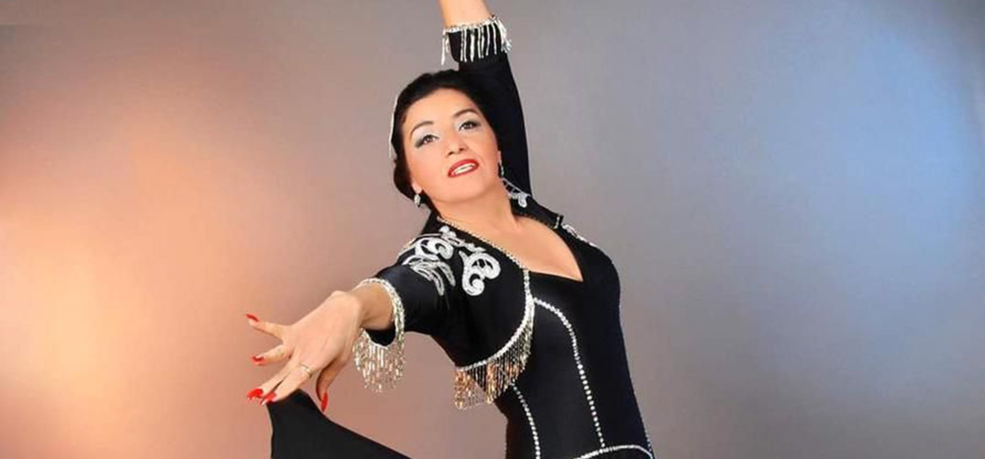 منى بوركهارد وعز الأسطول ومصطفى حجاج الليلة في محكي القلعة للموسيقى منى بوركهارد وعز الأسطول ومصطفى حجاج الليلة في محكي القلعة للموسيقى