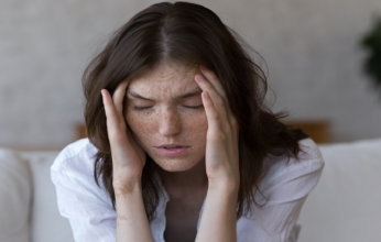 تجربة علاج واعد يمكنه ايقاف آلام الصداع النصفي.. فما التفاصيل؟