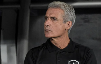 تصريح مهم من لويس كاسترو بشأن مباراة الزمالك المصري