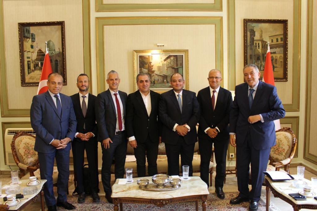 وزير التجارة والصناعة المصري يعقد سلسلة اجتماعات مع كبريات الشركات التركية لبحث فرص الاستثمار في السوق المصري وزير التجارة والصناعة المصري يعقد سلسلة اجتماعات مع كبريات الشركات التركية لبحث فرص الاستثمار في السوق المصري