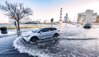 تحذير من إعصار جديد بجنوب ولاية كاليفورنيا بسبب الانبعاثات وتغير المناخ.. فما التفاصيل؟