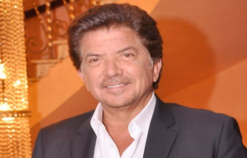 وليد توفيق يحيي حفلًا غنائيًا بمهرجان القلعة 2 سبتمبر المقبل وليد توفيق يحيي حفلًا غنائيًا بمهرجان القلعة 2 سبتمبر المقبل
