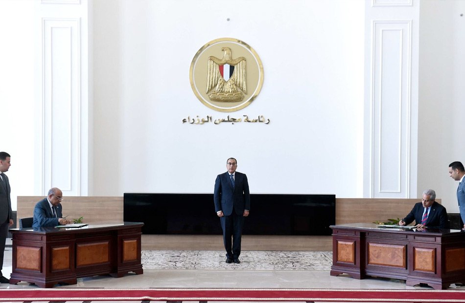 مصر.. توقيع بروتوكول تعاون لتدريب ورفع قدرات العاملين بوزارة قطاع الأعمال وشركاتها مصر.. توقيع بروتوكول تعاون لتدريب ورفع قدرات العاملين بوزارة قطاع الأعمال وشركاتها
