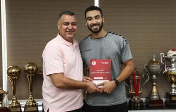الأهلي المصري يجدد عقد محسن رمضان لاعب فريق اليد لمدة 4 مواسم