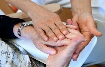 بالتفاصيل.. كل ما تريد معرفته الأسباب الرئيسية لخدر اليدين والقدمين