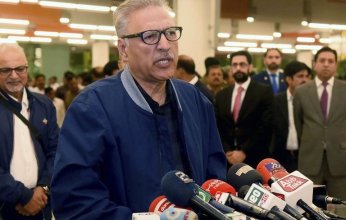 الرئيس الباكستاني يطالب بزيادة راتبه الشهري.. إعرف التفاصيل