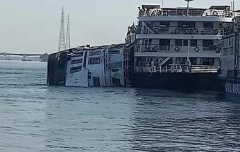 غرق مركب سياحي بالأقصر جنوب مصر
