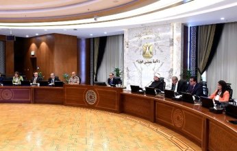 رئيس الوزراء المصري يؤكد أهمية رسائل الرئيس السيسي بشأن خطورة القضية السكانية وأثرها على التنمية