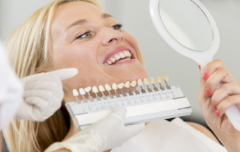 ما أسباب تلف أسنان الحوامل؟.. طبيب يوضح الأسباب