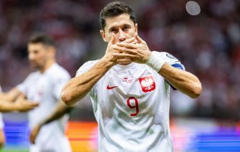 وجبة عشاء تورط روبرت ليفاندوفسكي مع بولندا.. فما القصة والتفاصيل؟