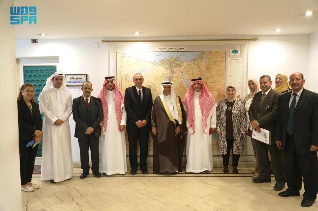رئيس الهيئة العامة للمساحة والمعلومات الجيومكانية يزور الهيئة المصرية العامة للمساحة رئيس الهيئة العامة للمساحة والمعلومات الجيومكانية يزور الهيئة المصرية العامة للمساحة
