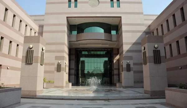جامعة جدة تتوصّل إلى نتائج بحثية في علاج الصدمات النفسية بإزالة الحساسية وإعادة المعالجة عن طريق حركة العين جامعة جدة تتوصّل إلى نتائج بحثية في علاج الصدمات النفسية بإزالة الحساسية وإعادة المعالجة عن طريق حركة العين