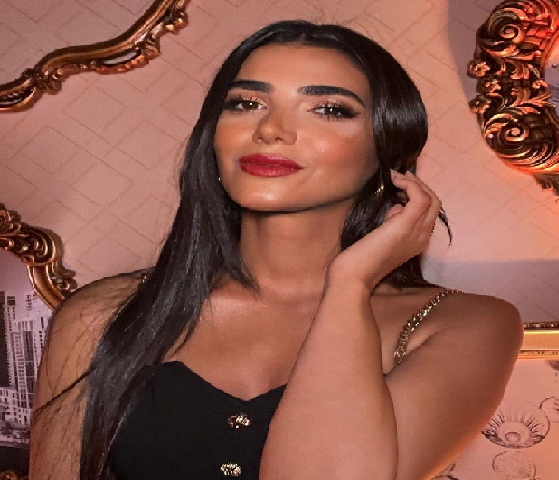 ريم سامي في إطلالة جديدة باللون الأسود ريم سامي في إطلالة جديدة باللون الأسود
