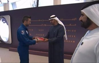 رئيس الإمارات ومحمد بن راشد يستقبلان سلطان النيادي لدى عودته للوطن