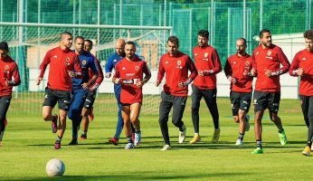 الأهلى المصري ينهى معسكره الخارجى بالنمسا ويعود للقاهرة اليوم