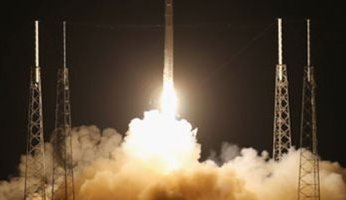 SpaceX قد تحصل على ترخيص لإطلاق المركبة الفضائية الثانية فى أكتوبر.. فما التفاصيل؟