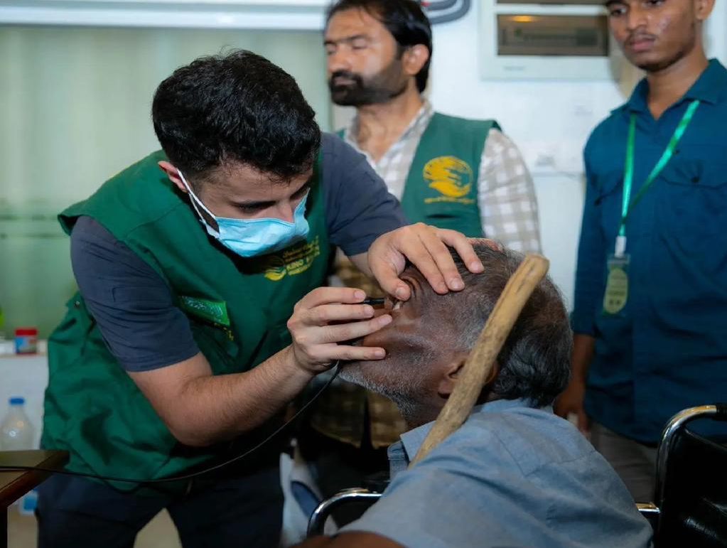 "الملك سلمان للإغاثة " يختتم برنامج مكافحة العمى في سريلانكا "الملك سلمان للإغاثة " يختتم برنامج مكافحة العمى في سريلانكا