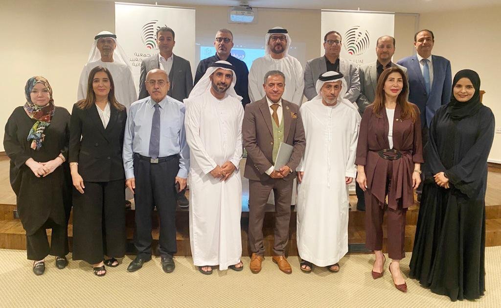 طرق كشف الشائعات في ورشة تدريبية بجمعية الصحفيين الإماراتية طرق كشف الشائعات في ورشة تدريبية بجمعية الصحفيين الإماراتية