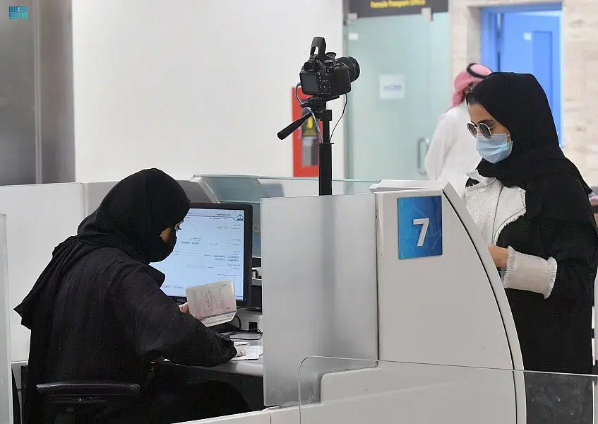 المرأة السعودية.. شريك أساسي في مسيرة التنمية وبناء المستقبل المرأة السعودية.. شريك أساسي في مسيرة التنمية وبناء المستقبل