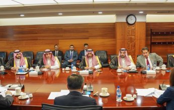 وزير الصناعة السعودي يبحث مع نائب وزير التجارة الصيني تعزيز العلاقات الصناعية والتجارية بين البلدين