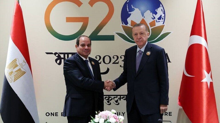 السيسي وأردوغان يبحثان تطوير العلاقات المصرية التركية السيسي وأردوغان يبحثان تطوير العلاقات المصرية التركية